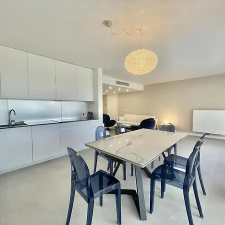 Verdalia Luxury 3 Bedroom By Welcome To Apartment